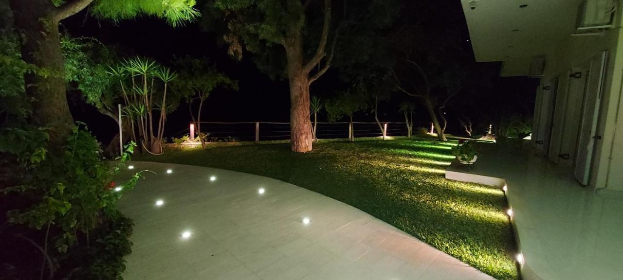 Tzeni Villa Lygia  Luaran gambar