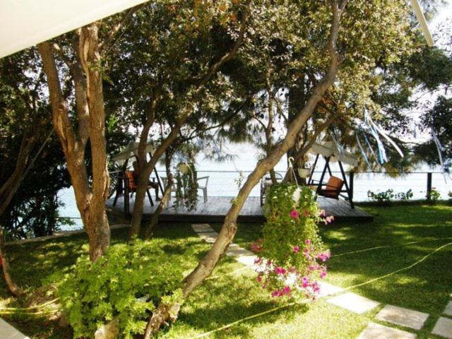 Tzeni Villa Lygia  Luaran gambar