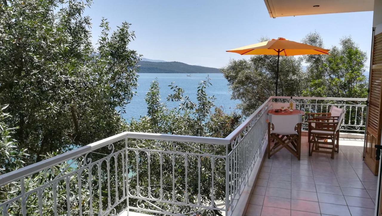 Tzeni Villa Lygia  Luaran gambar